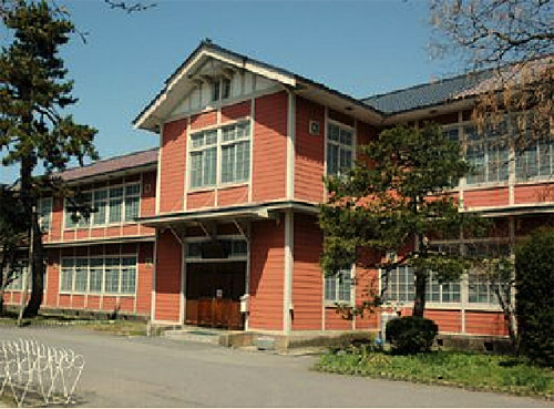 長井小学校第一校舎