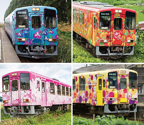 長井市あやめ（左上）、白鷹町紅花（右上）、 南陽市さくら（左下）、川西町ダリア（右下）の各ラッピング列車
