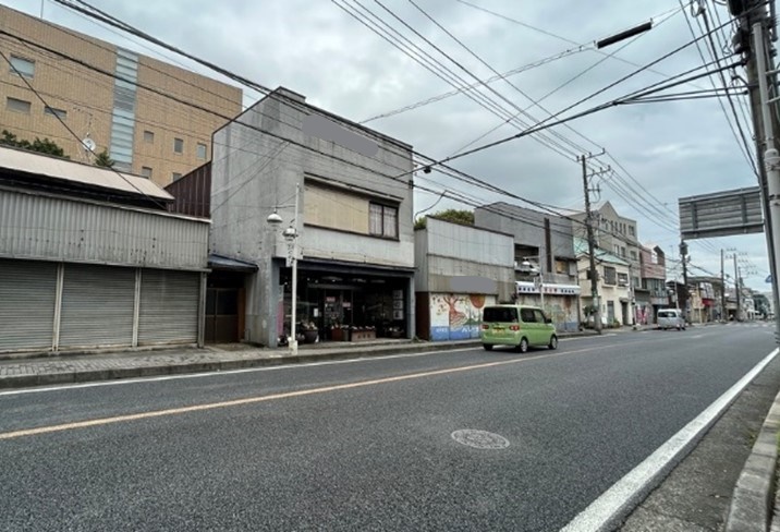 画像：中心市街地内の商店街の様子（片町第一商店街）