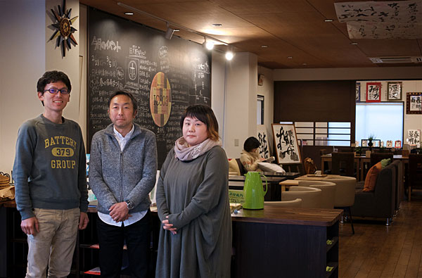 写真:左から、畔上順平氏、井橋潤氏、佐々木恵美氏。