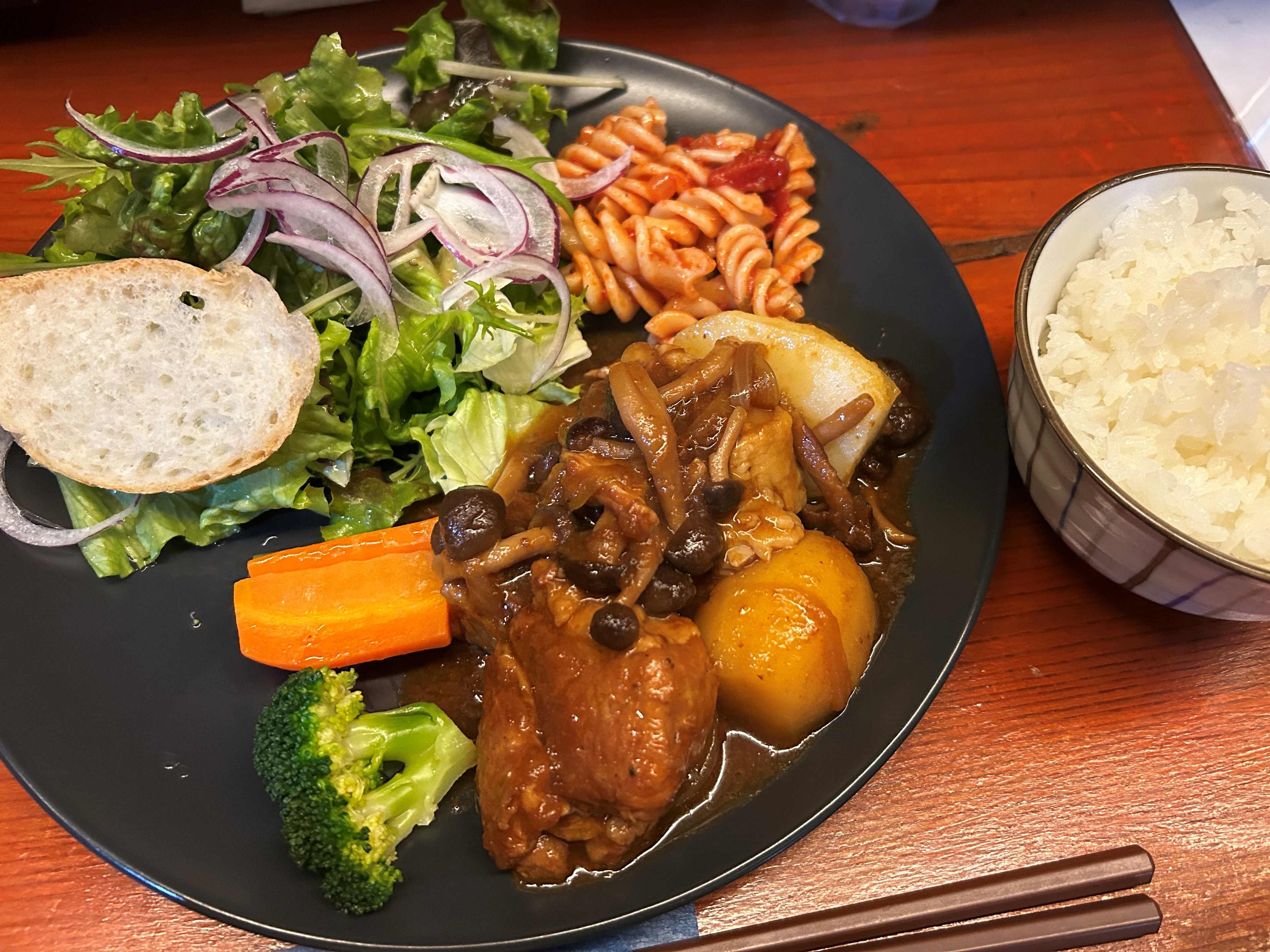 「居酒屋にいむら」を間借りしてランチ営業する「one-grain」