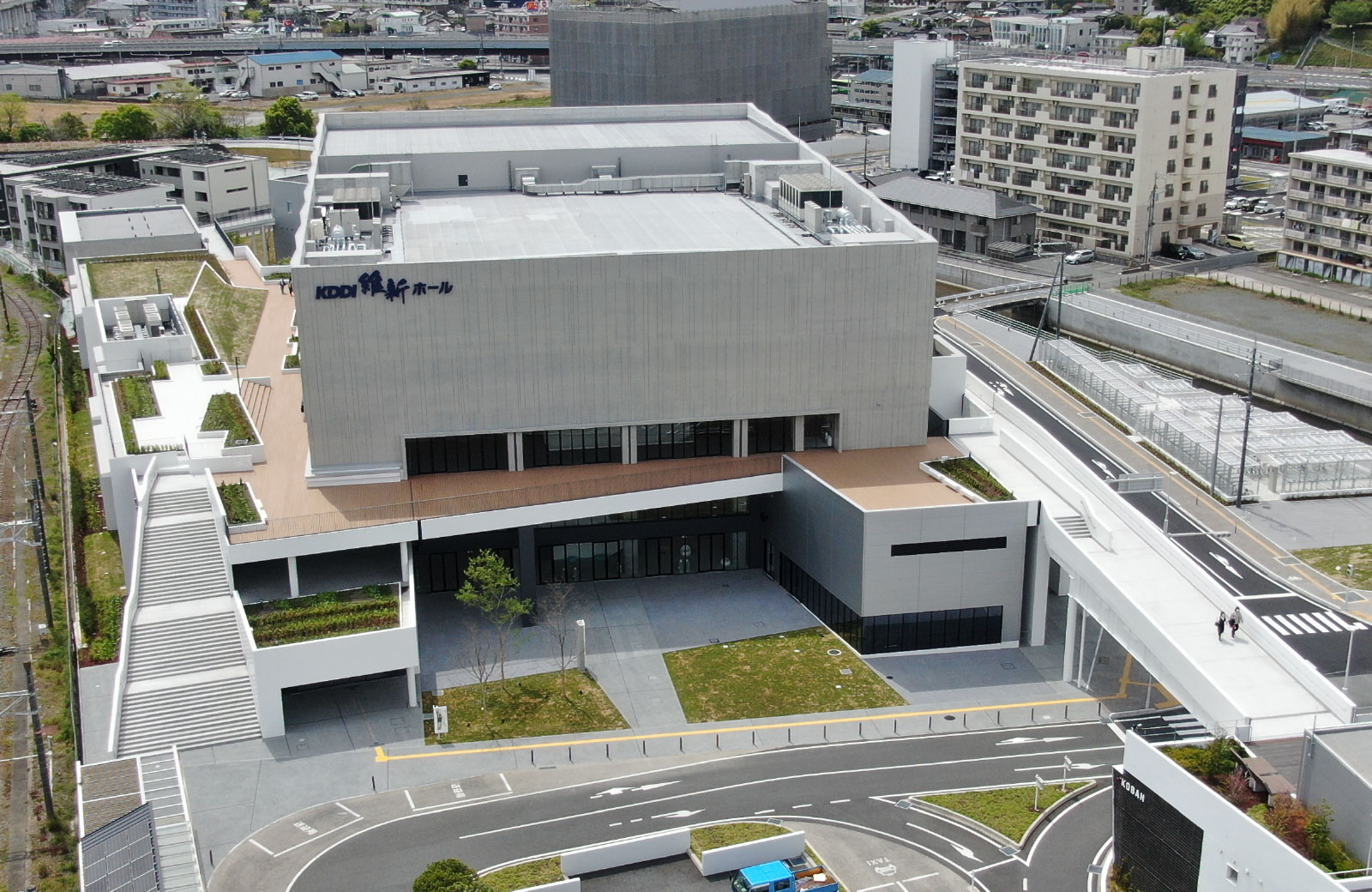 KDDI維新ホール（産業交流拠点施設）（山口市）※